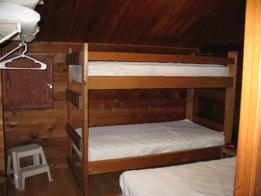 Forest Lake Camping Resort Lakefront Cabin 8 Advance Extérieur photo